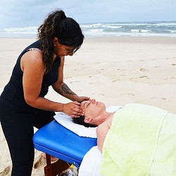 Massagem na Praia